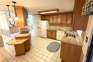 7590 Highpoint Blvd, Brooksville, FL 34613 - Photo 8