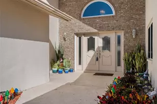 10421 Templewood Ct, Spring Hill, FL 34608 - Photo 4