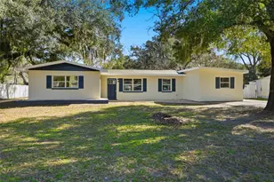 4940 Lakewood Dr, Dade City, FL 33523 - Photo 1