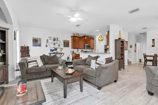 8549 Shallow Creek Ct, New Port Richey, FL 34653 - Photo 4