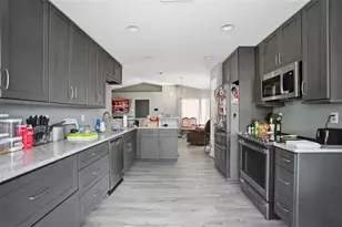 14151 Redwood St, Spring Hill, FL 34609 - Photo 12