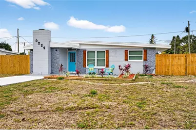 9254 86th Street, Seminole, FL 33777 - Photo 1