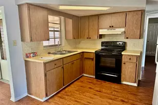 9617 Lake Chrise Ln, Port Richey, FL 34668 - Photo 2