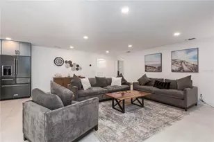 400 Plover Pl, Palm Harbor, FL 34683 - Photo 10