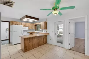 7157 Landmark Dr, Spring Hill, FL 34606 - Photo 12