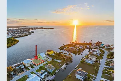 6522 Seaview Boulevard, Hudson, FL 34667 - Photo 14