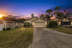 11323 Highlander Ct, Spring Hill, FL 34609 - Photo 4