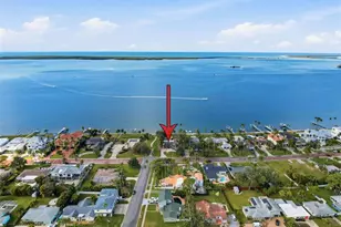 1600 Santa Barbara Dr, Dunedin, FL 34698 - Photo 34