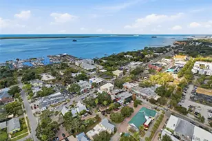 1600 Santa Barbara Dr, Dunedin, FL 34698 - Photo 54