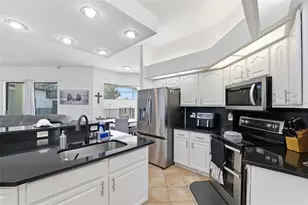 8451 Delta Ct, Weeki Wachee, FL 34613 - Photo 16