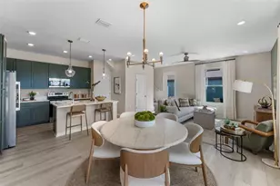 616 Emerald Grv Dr, Apopka, FL 32703 - Photo 2