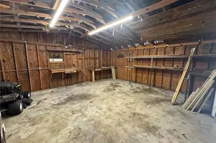 8104 Ridge Rd, Weeki Wachee, FL 34613 - Photo 28