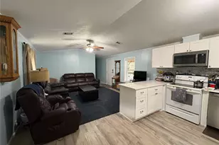 4981 NW Lyons St, Arcadia, FL 34266 - Photo 8