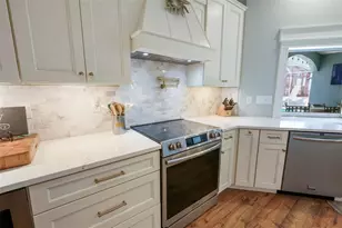 11420 Chalk Farm Rd, Spring Hill, FL 34609 - Photo 6