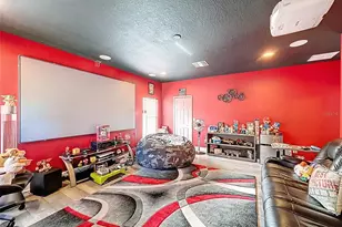 9129 Creedmoor Ln, New Port Richey, FL 34654 - Photo 54