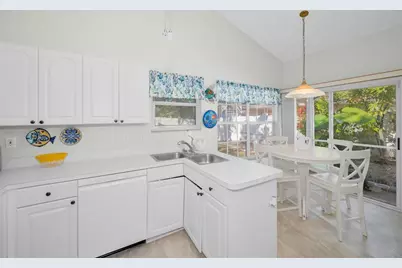 3061 Overlook Place, Clearwater, FL 33760 - Photo 20