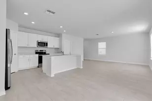 17594 Pleasantview Blvd, Land O Lakes, FL 34637 - Photo 2