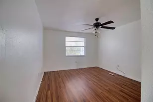 4242 Redcliff Pl, New Port Richey, FL 34652 - Photo 12