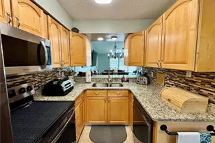 6527 Spring Flower Dr, New Port Richey, FL 34653 - Photo 10