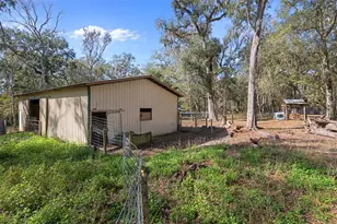 22439 Bull Run Rd, Brooksville, FL 34602 - Photo 24