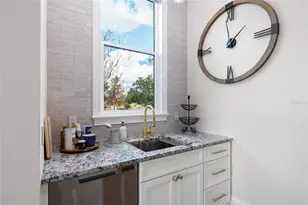 732 Shore Dr E, Oldsmar, FL 34677 - Photo 56