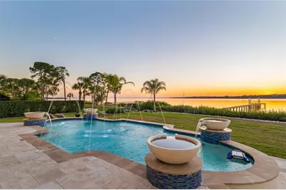 732 Shore Drive E, Oldsmar, FL 34677 - Photo 10