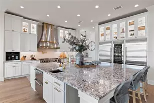 732 Shore Dr E, Oldsmar, FL 34677 - Photo 16