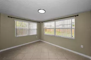 4445 Spring Lake Ct, New Port Richey, FL 34652 - Photo 16