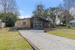 7100 Ashwood Dr, Port Richey, FL 34668 - Photo 2