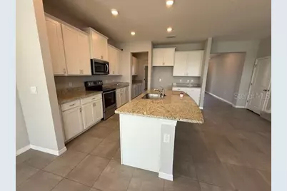 5644 Flagstone Trail, Palmetto, FL 34221 - Photo 4