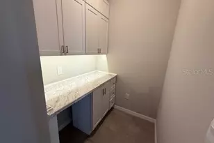 5644 Flagstone Trl, Palmetto, FL 34221 - Photo 10