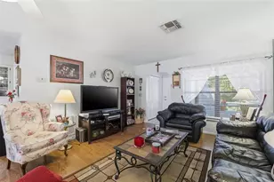 8164 Pagoda Dr, Spring Hill, FL 34606 - Photo 10