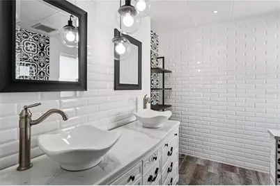 581 Longwood Court, Oldsmar, FL 34677 - Photo 16