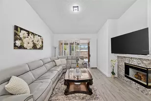 3051 Brookfield Ln, Clearwater, FL 33761 - Photo 22