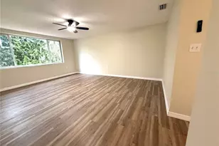 7730 Cherrytree Ln, New Port Richey, FL 34653 - Photo 16