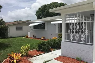 3633 Cockatoo Dr, New Port Richey, FL 34652 - Photo 2