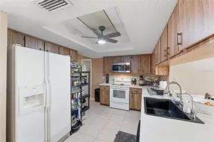 11608 Fox Run, Port Richey, FL 34668 - Photo 12