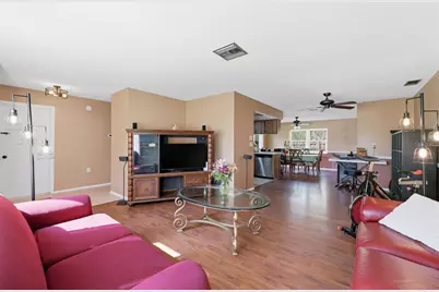 11608 Fox Run, Port Richey, FL 34668 - Photo 10