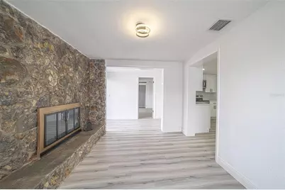 7303 Oak Crest Drive, Port Richey, FL 34668 - Photo 10