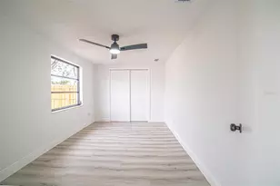 7303 Oak Crest Dr, Port Richey, FL 34668 - Photo 12