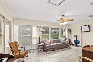 7415 Heather Walk Dr, Weeki Wachee, FL 34613 - Photo 22