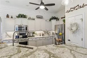 13843 Rudi Loop, Spring Hill, FL 34609 - Photo 10