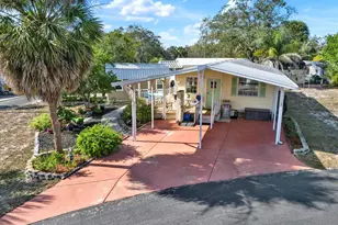 9501 Black Bear Dr, Weeki Wachee, FL 34613 - Photo 16