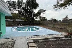 10015 Salix Ln, Port Richey, FL 34668 - Photo 16