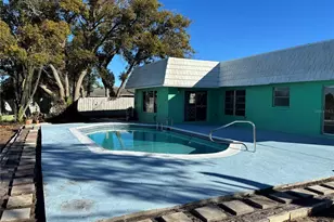 10015 Salix Ln, Port Richey, FL 34668 - Photo 18