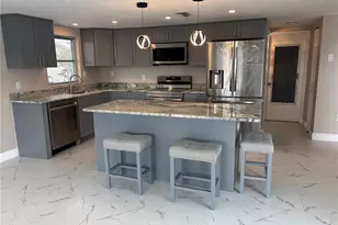 10015 Salix Ln, Port Richey, FL 34668 - Photo 4