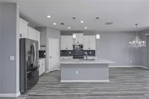 11728 Lake Blvd, New Port Richey, FL 34655 - Photo 8