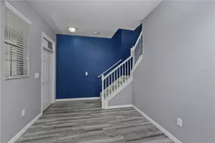 11728 Lake Blvd, New Port Richey, FL 34655 - Photo 6