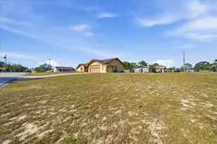 6202 Covewood Dr, Spring Hill, FL 34609 - Photo 2