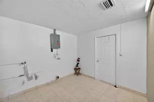 3742 Elmwood Dr, Holiday, FL 34691 - Photo 32